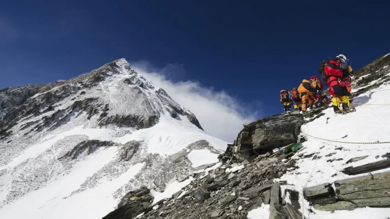 Rainbow Valley Mt. Everest